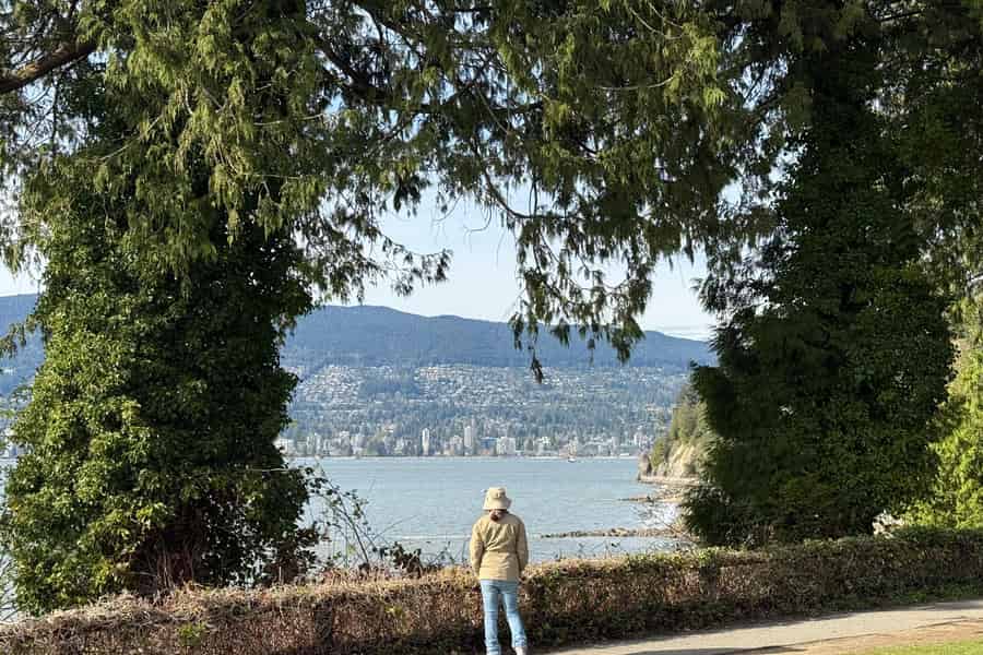 Stanley Park Autotour: KleineGruppe/Komfort&billigeralsRadtour. Foto: GetYourGuide