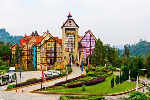 Desde Kuala Lumpur Excursión privada de un día a Bukit Tinggi