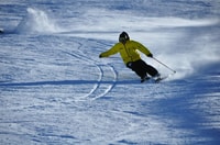 Sierra Nevada, noleggio di attrezzature da sci o snowboard - Housity