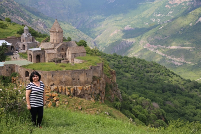 Yerevan: Winery and Natural Highlights Guided Tour