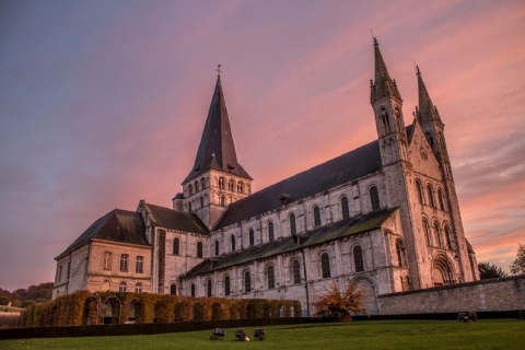 Rouen: Schlösser und Abteien Private GanztagestourHotel Pickup