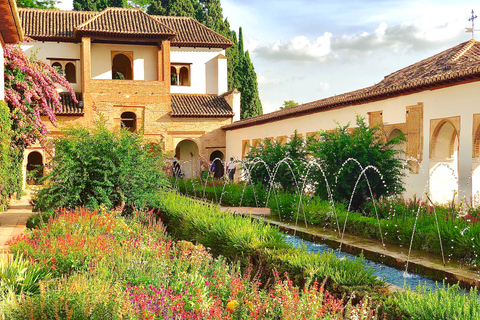 From Motril: Full-Day Private Tour of Alhambra