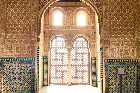 From Motril: Full-Day Private Tour of Alhambra