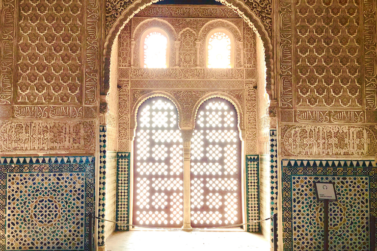 From Motril: Full-Day Private Tour of Alhambra