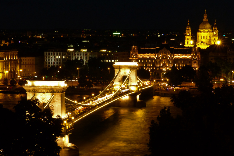 Budapest: Private 4-Hour Walking Tour