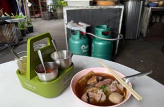 Bangkok: Old Siam 14+ Foodtour mit dem Riverboat