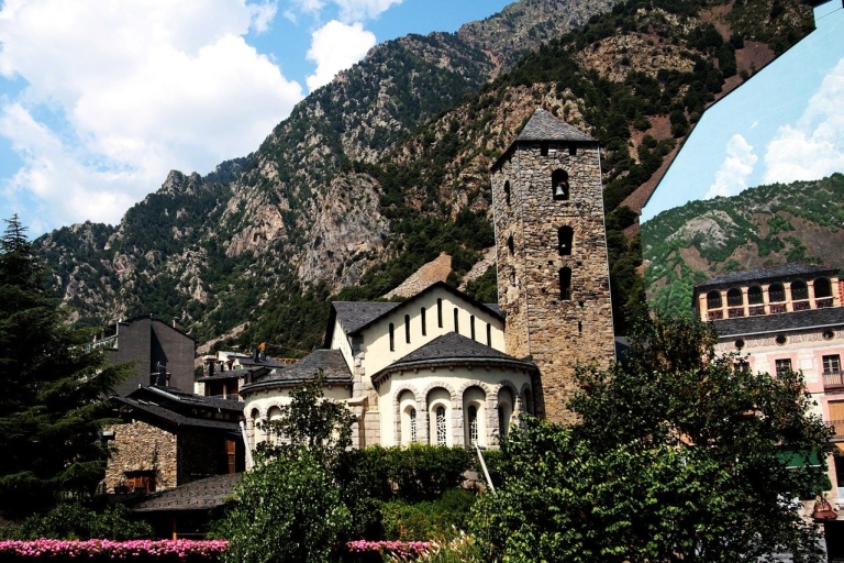Canillo: Guided Walking Tour