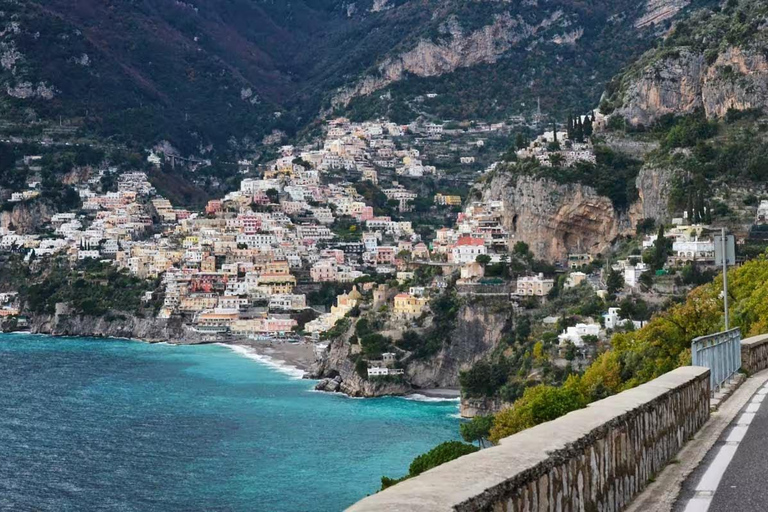 Excursión en minibús desde Nápoles: Sorrento, Amalfi y Positano