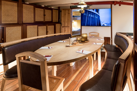 1 Hour Photo & History Cruise