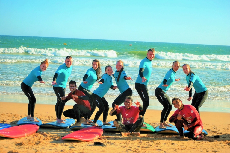 Albufeira: lekcja surfingu na plaży Galé