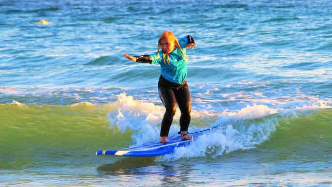 Albufeira: Surfing Lesson at Galé Beach