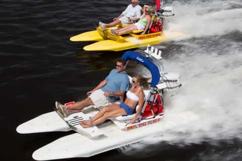 National Harbor: Potomac River Self-Drive Guided Boat Tour