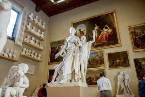 Accademia Gallery: Ticket with Host