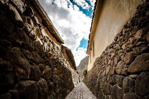 Cusco : Visite privée du marché local de Pisac et d'Ollantaytambo