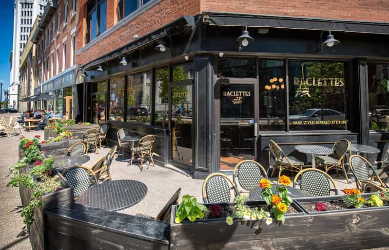 Buffalo: Guided Family Walking Tour | GetYourGuide