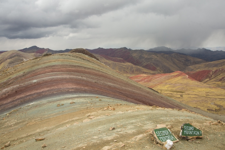 Ab Cusco: Ganztägige Wanderung zum Palcoyo-Gebirge