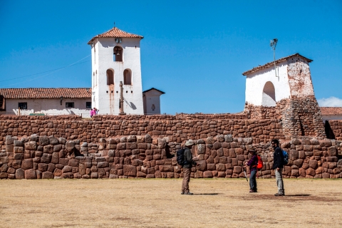 Van Cusco: Chinchero en Urquillos privétour van een hele dagVan Cusco: Chinchero naar Urquillos-dagwandeling