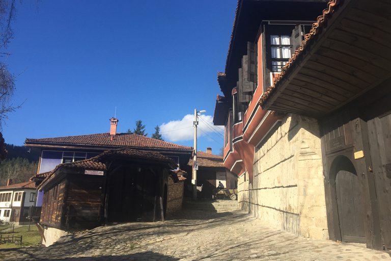 Desde Sofía: tour de día completo de Plovdiv y KoprivshtitsaVisita guiada privada a Koprivshtitsa y Kazanlak