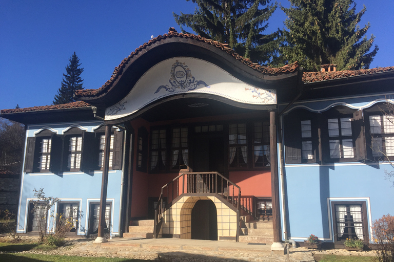 De Sofia: visite d'une journée de Plovdiv et KoprivshtitsaVisite guidée privée à Koprivshtitsa et Kazanlak