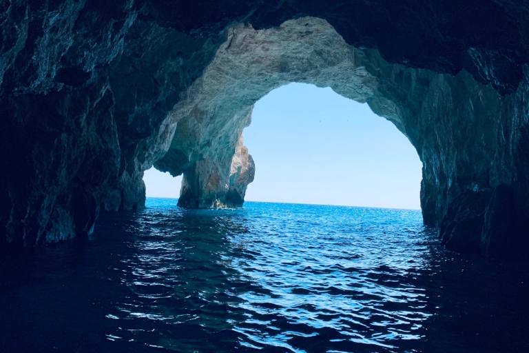 Porto Vromi: Crucero a Navagio, Isla Tortuga y Cuevas Keri