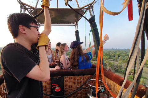 Angkor Atemberaubender Heißluftballon