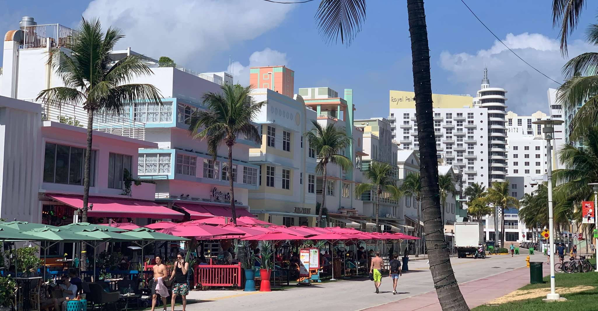 Miami, 2-Hour Art Deco Bike Tour - Housity