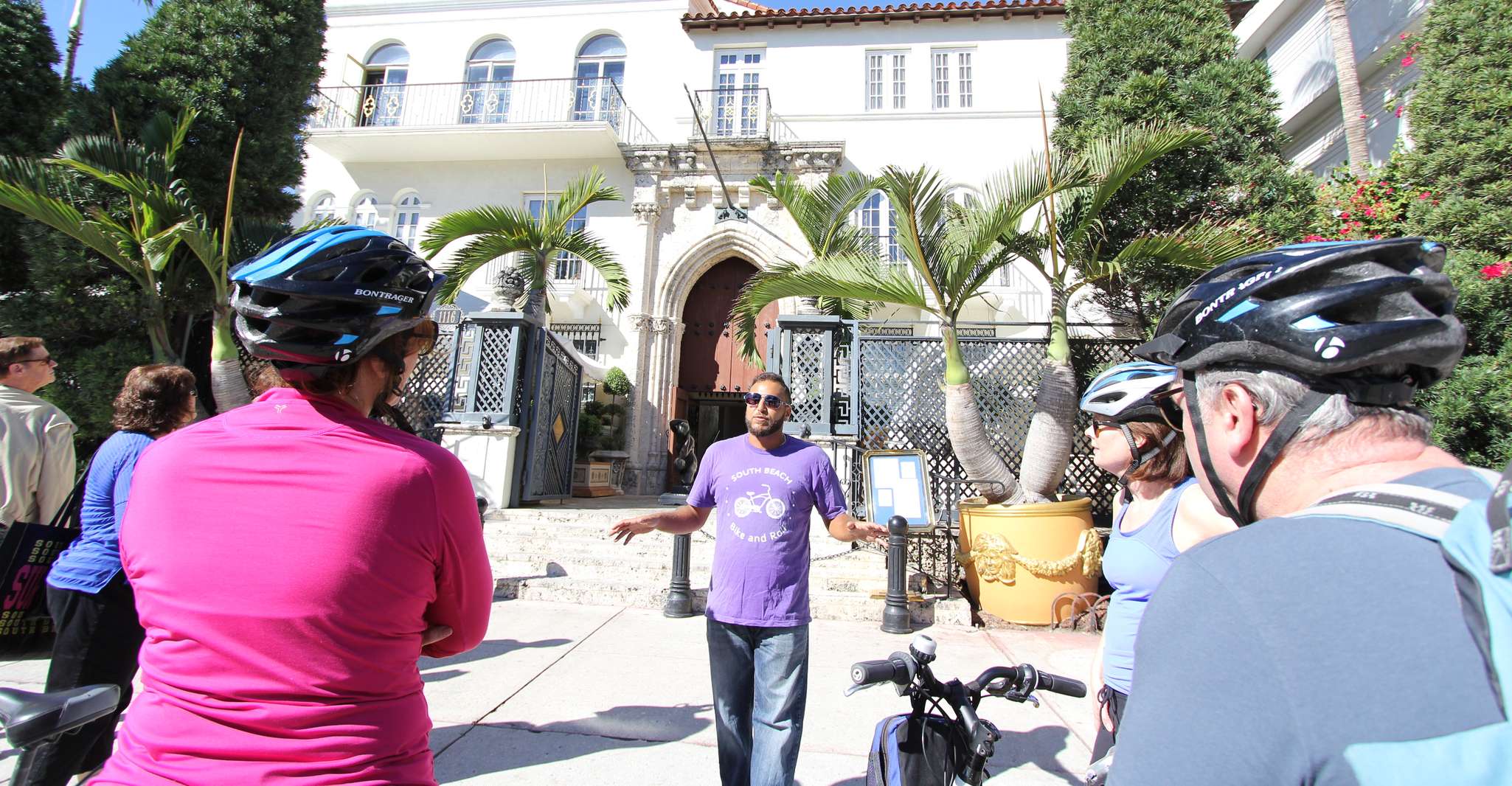 Miami, 2-Hour Art Deco Bike Tour - Housity