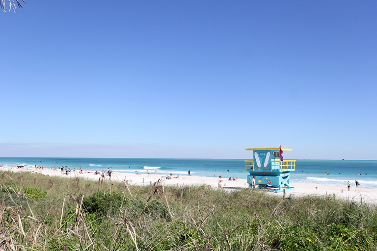 Miami: 2-Hour Art Deco Bike TourMiami: Miami Beach Bike Tour