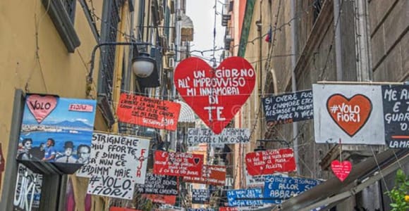 Naples: The Spanish Quarters, Street Art and Local Market