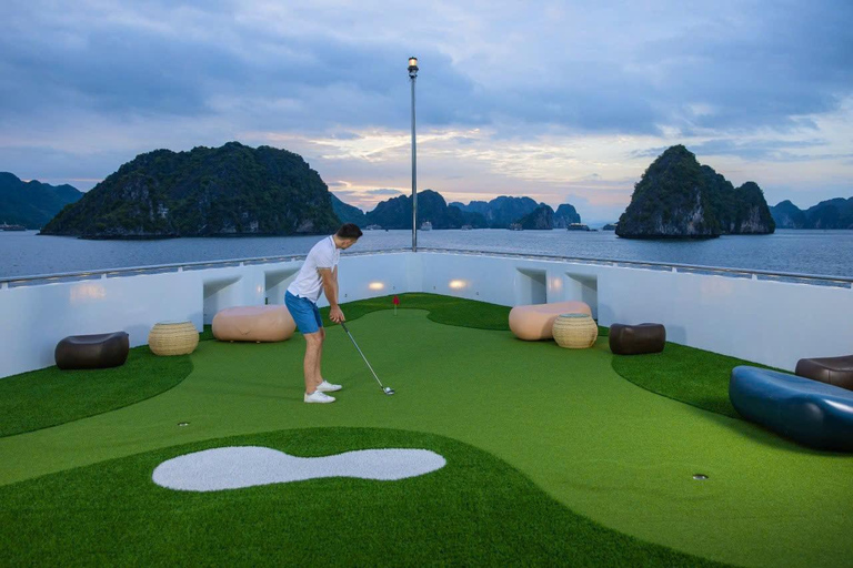 From Hanoi: Sea Stars Cruise 3-Day Ha Long Bay & Lan Ha Bay