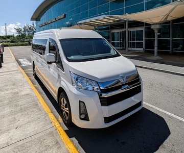 Transferes privados de/para Kingston e aeroporto em toda a Jamaica