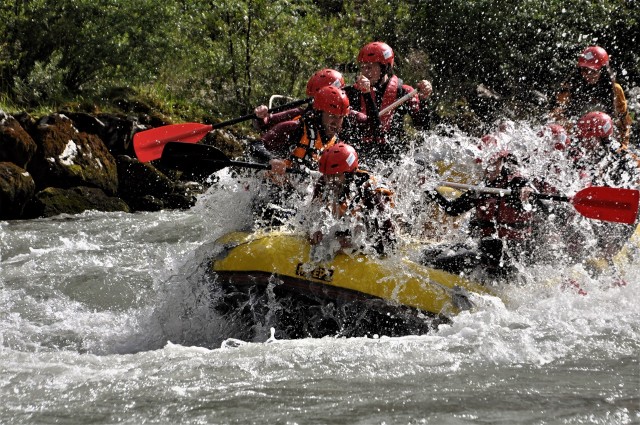 Visit Salzburg 4-hour White Water Rafting on the Salzach River in wolfgangsee, austria