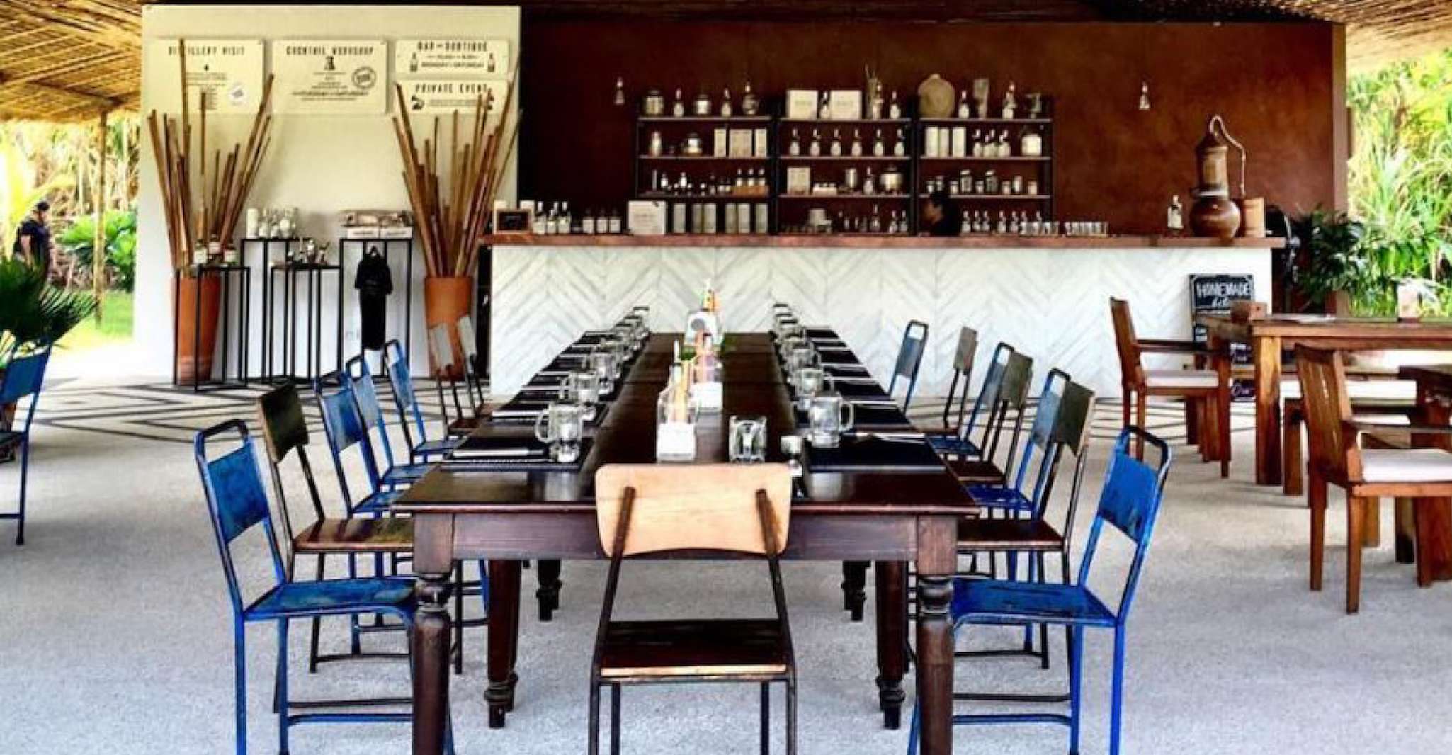 Phuket, Visite privée avec cocktail de rhum et vues sur le coucher du soleil - Hizvo