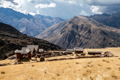 De Cusco: randonnée privée d'une journée à Huchuy Qosqo