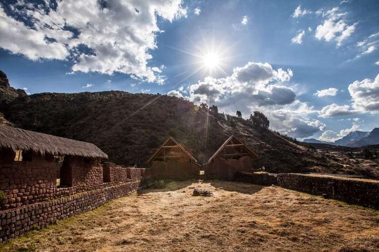 De Cusco: randonnée privée d'une journée à Huchuy Qosqo