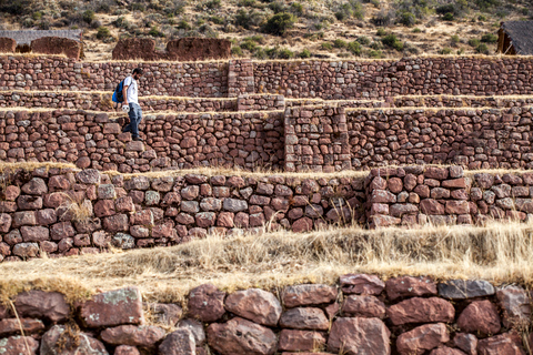 De Cusco: randonnée privée d'une journée à Huchuy Qosqo