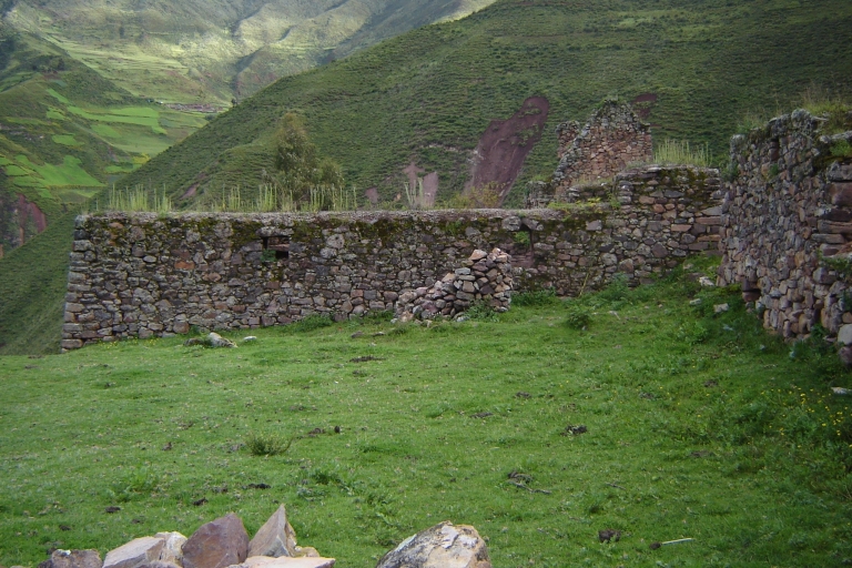 Von Cusco: Ganztägige Inka-Steinbruch-Wanderung nach Cachicata