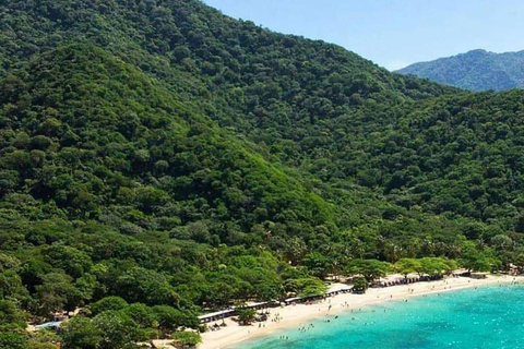 Playa Cristal: Din gemensamma oas i Santa Marta