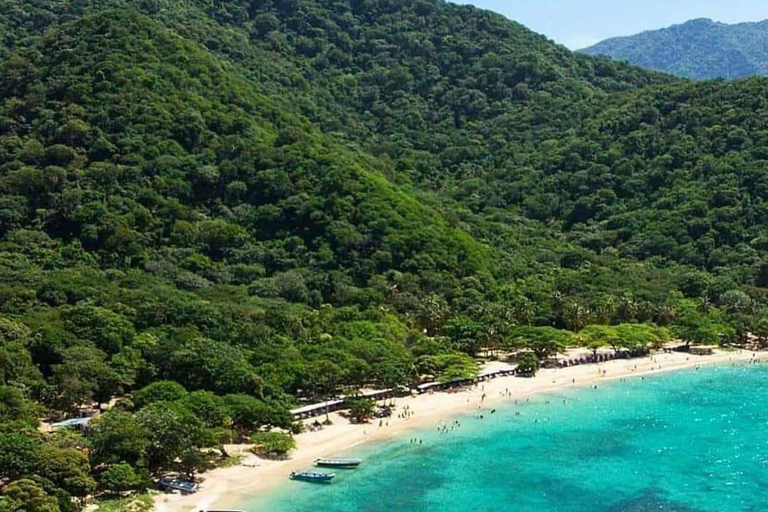 Playa Cristal: Din gemensamma oas i Santa Marta