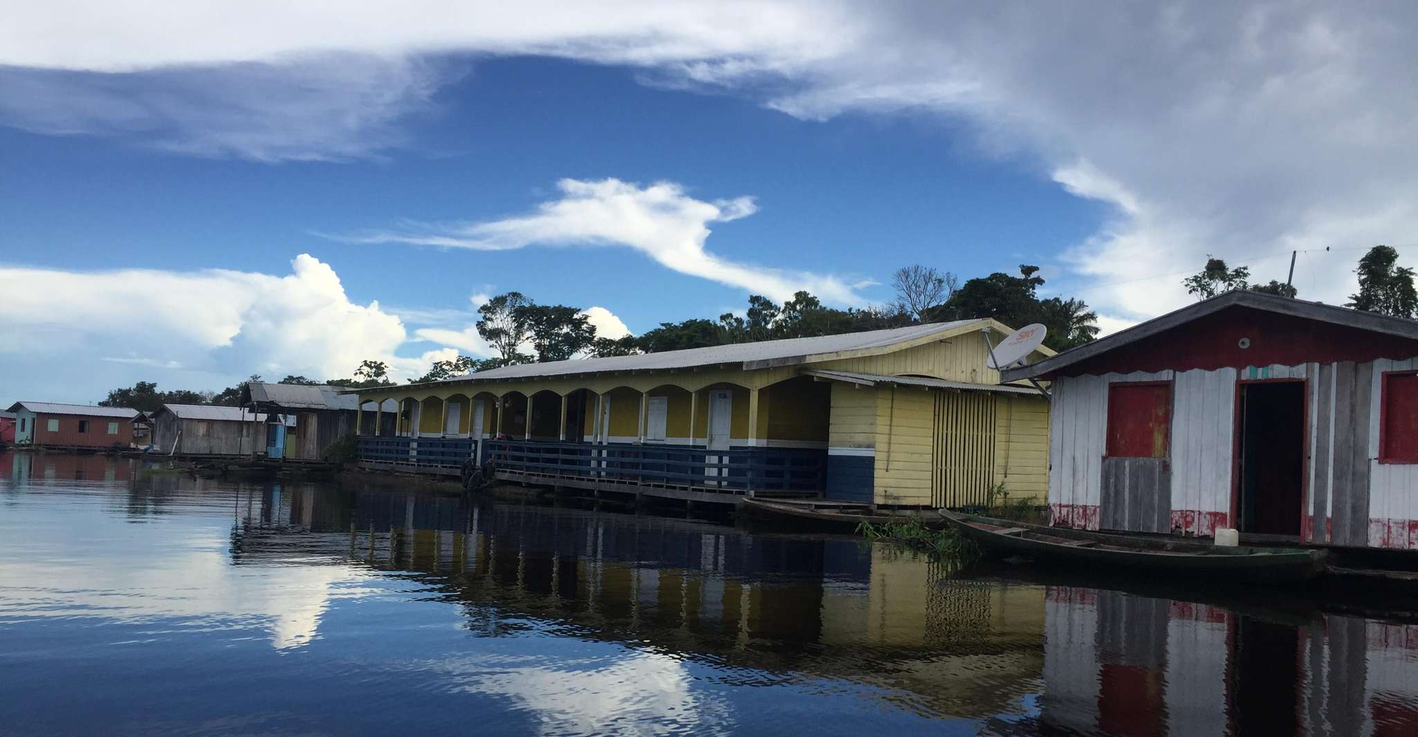 Amazonas, promenade en bateau avec un Amazonien local - Hizvo