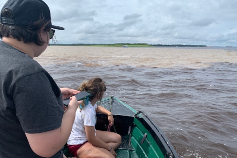 Amazonas : promenade en bateau avec un amazonien localPromenade en bateau