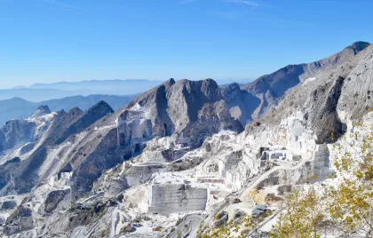 Colonnata: Carrara-Marmor-Steinbrüche Tour mit dem Jeep