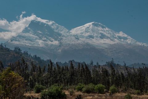 Huaraz: Full Day Laguna Llanganuco + Yungay + Carhuaz