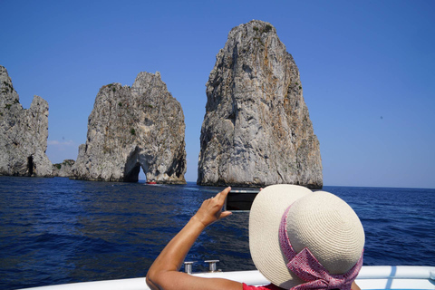 Desde Positano: viaje en barco de día completo a Capri