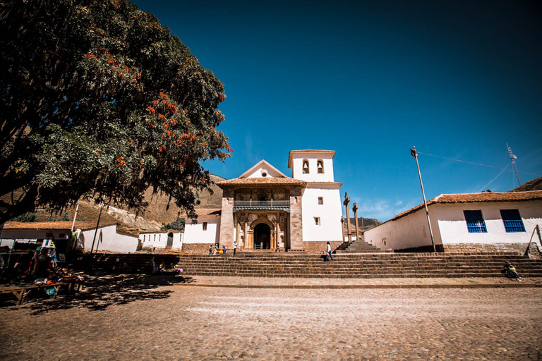 Van Cusco: Cusco naar Puno Shuttle & Rondleiding met Lunchbox