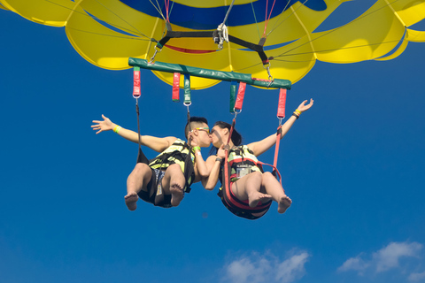 Cancún: przygoda na parasailingu z odbiorem i dowozem do hotelu