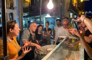 Palermo: Kleingruppentour durch das nächtliche Straßenessen