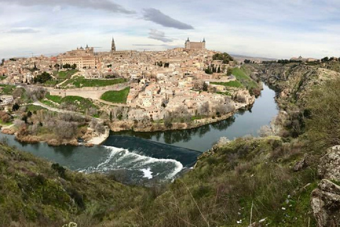 Toledo:Guided Walking Tour to Essential Monuments in Spanish Toledo: Guided Walking Tour to Essential Monuments