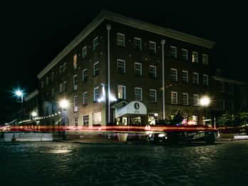 Baltimore: Baltimore Ghosts Haunted Walking Tour Baltimore: Baltimore Ghosts Haunted Walking Tour