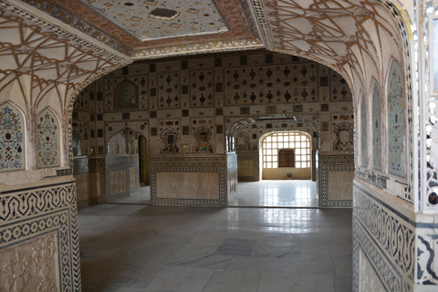 Jaipur: Amber Fort, Stadtpalast und Hawa Mahal Tagestour